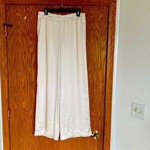 Elegant off White Wide-Leg Pants